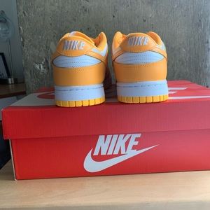 nike dunks in laser orange